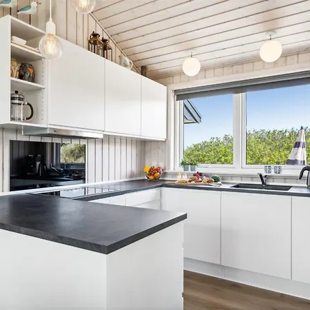 Ejnarine - 300m From The Sea By Interhome