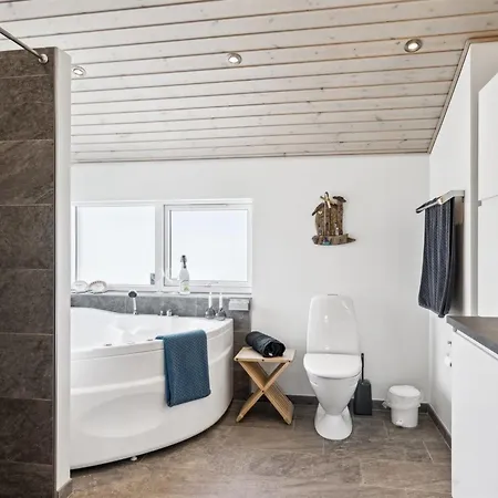 Ejnarine - 300m From The Sea By Interhome Feriehus